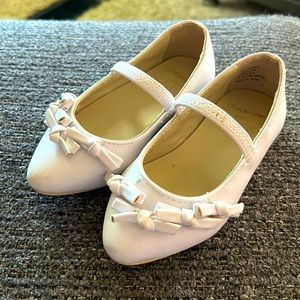 Janie & Jack White Bow Dress Shoes